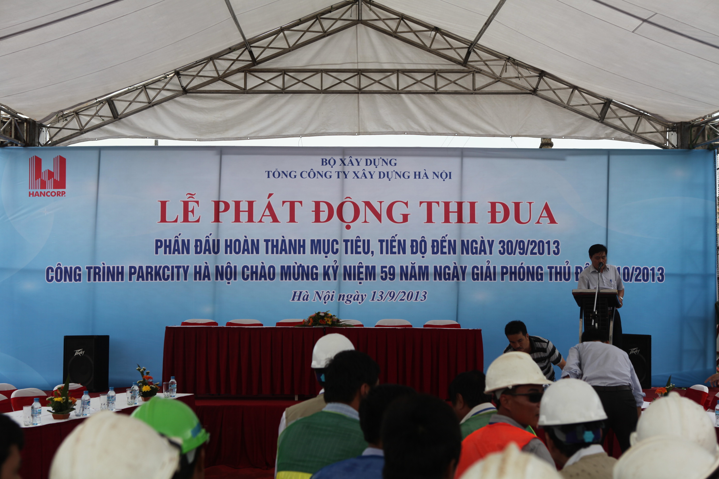 Lễ Phát Động Thi Đua Công Trình ParkCity Hà Nội IMG_3540.JPG.jpg